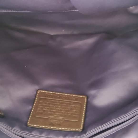 Handbag - Picture 2 of 2